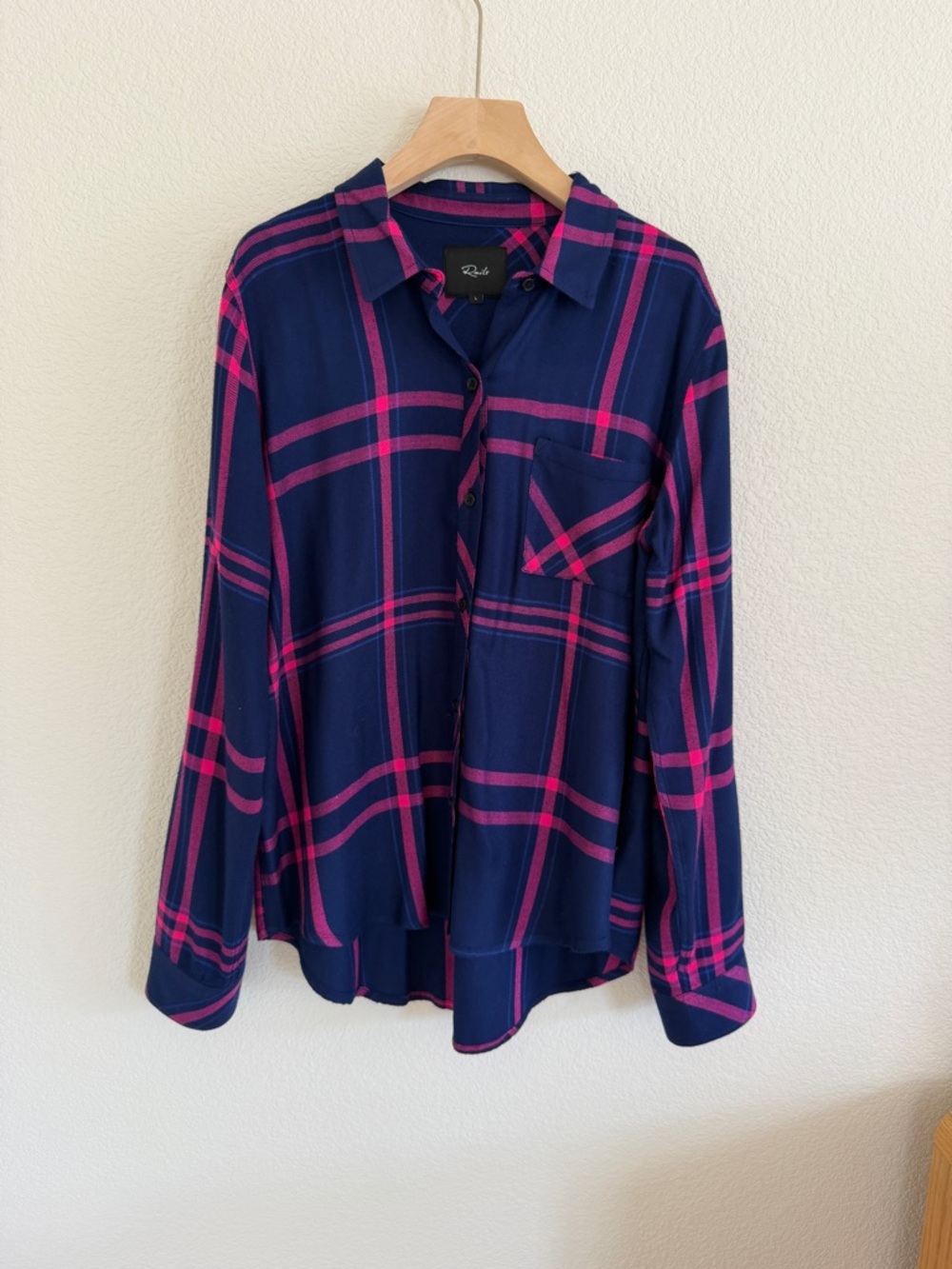 RAILS Hunter Top | Navy Lipstick | Size L - Picture 11 of 13